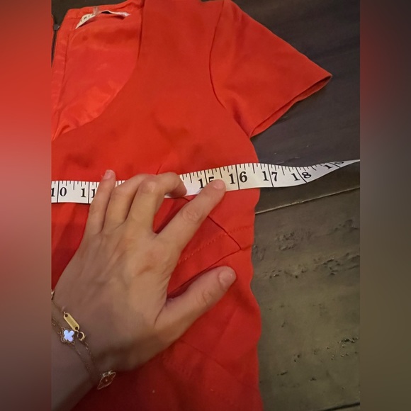 NWOT Trina Turk Women's 6 NWT Dress in Padoga Red Sheath $168 - Picture 3 of 7